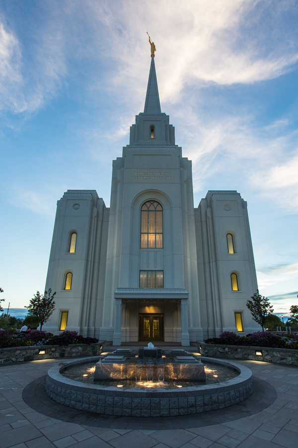 Photo Brigham City Utah Temple sunset