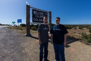 Brothers_Welcome_Colorado_Sign-WEB